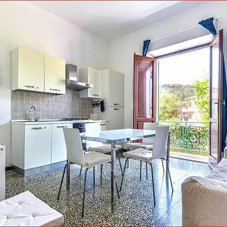 Apartamento Casa Martina E Ilaria Porto Azzurro