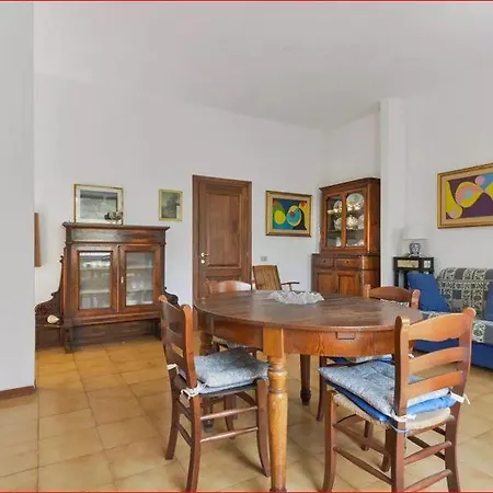 Casa Martina E Ilaria Apartment *